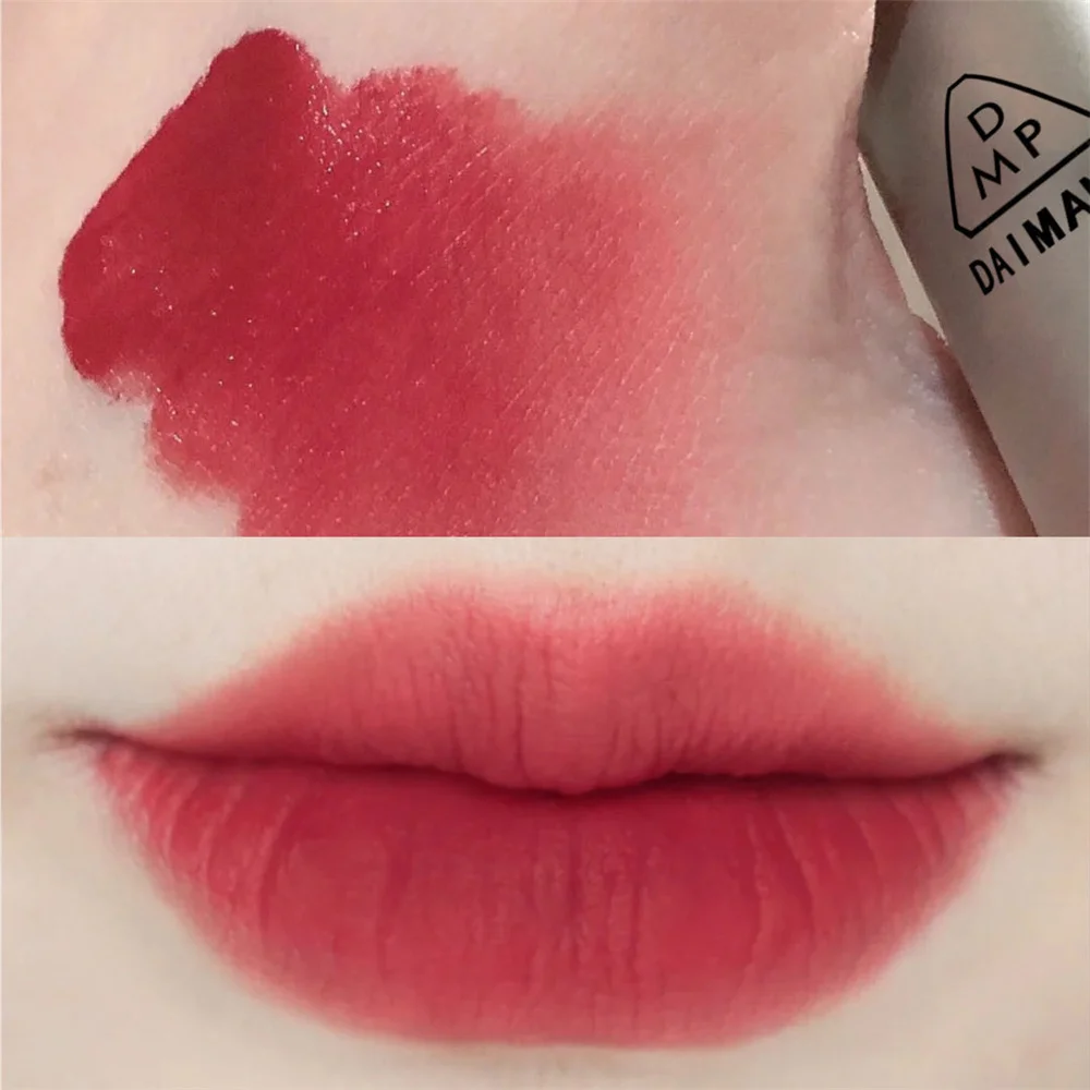 

Velvet Matte Lipstick Long Lasting Waterproof Lip Glaze Easy To Wear Sexy Red Liquid Lip Gloss Korean Cosmetics Makeup 6Colors