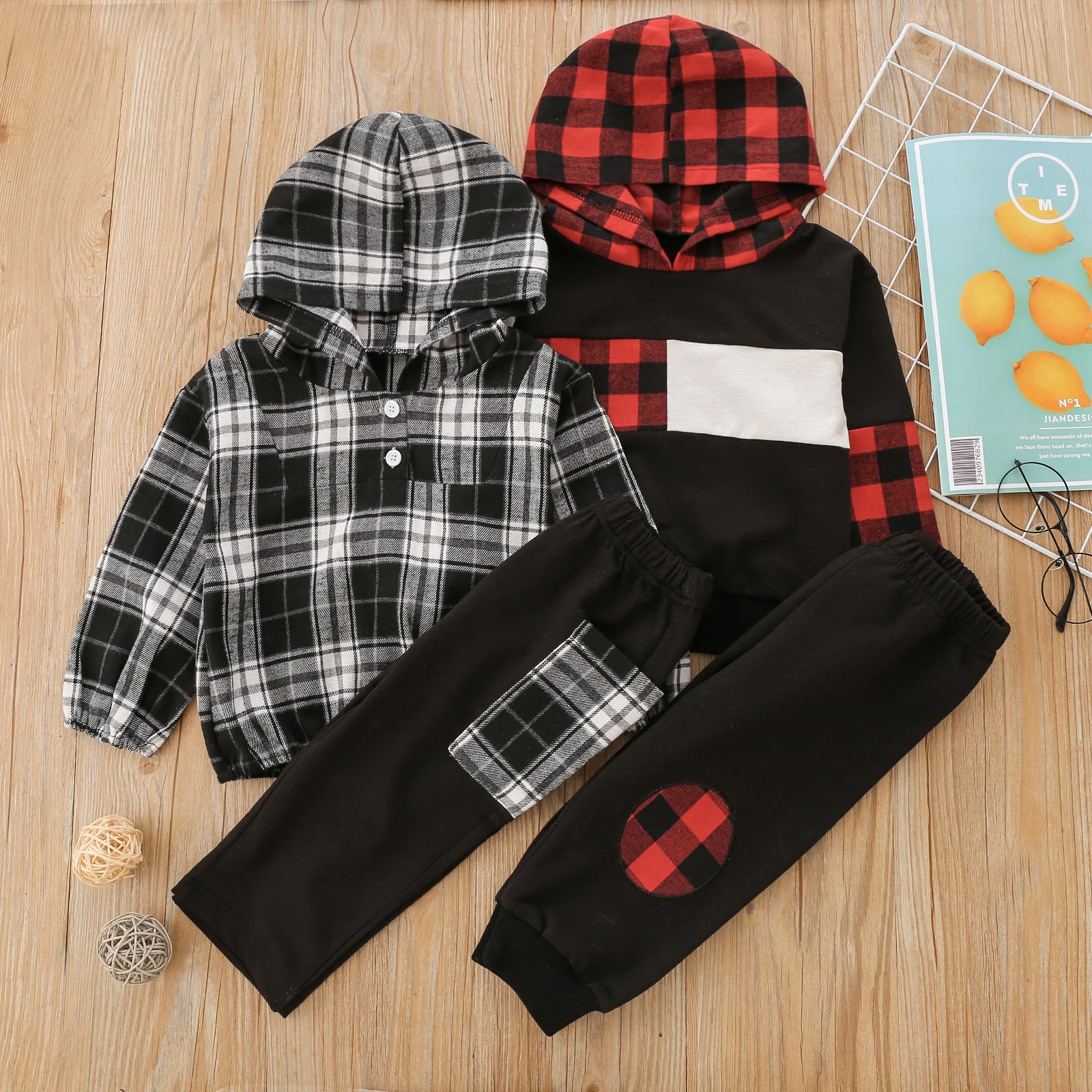 

Boys Casual Two-piece Clothes Set, Long Sleeve Plaid Printed Pattern Hoodie Sweatshits and Pants, Red Black/ White Black Outfits