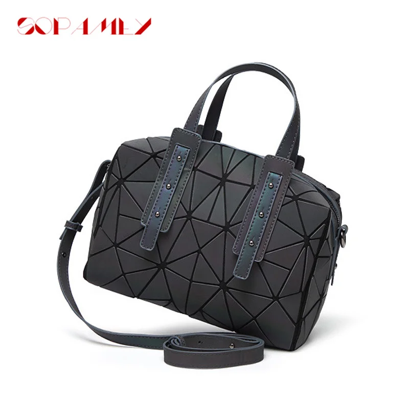 Новые женские сумки на плечо светящаяся Сумочка с клапаном Модный повседневный