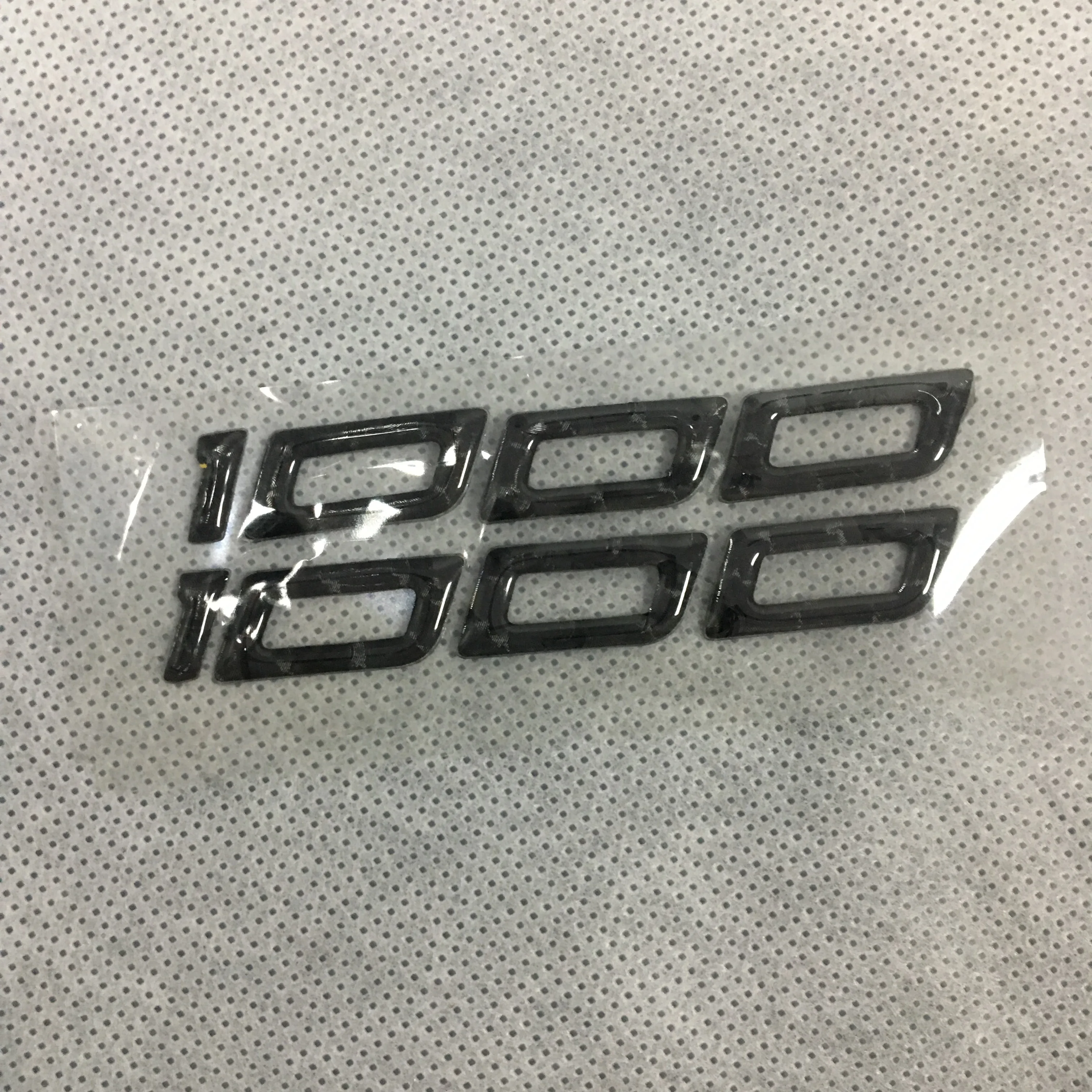 2 шт. углеродного волокна 1000 Стикеры наклейка для GSXR1000 Z1000 CRR1000RR CB1000R CRF1000L S1000RR
