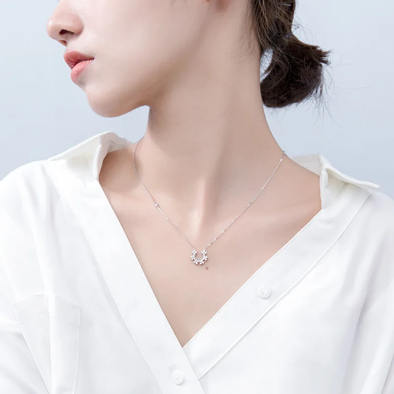 

HF JEL Luminous S925 Sterling Silver Round Circle Pendant Necklaces Fashion Statement Women Sterling Silver Necklace Jewelry