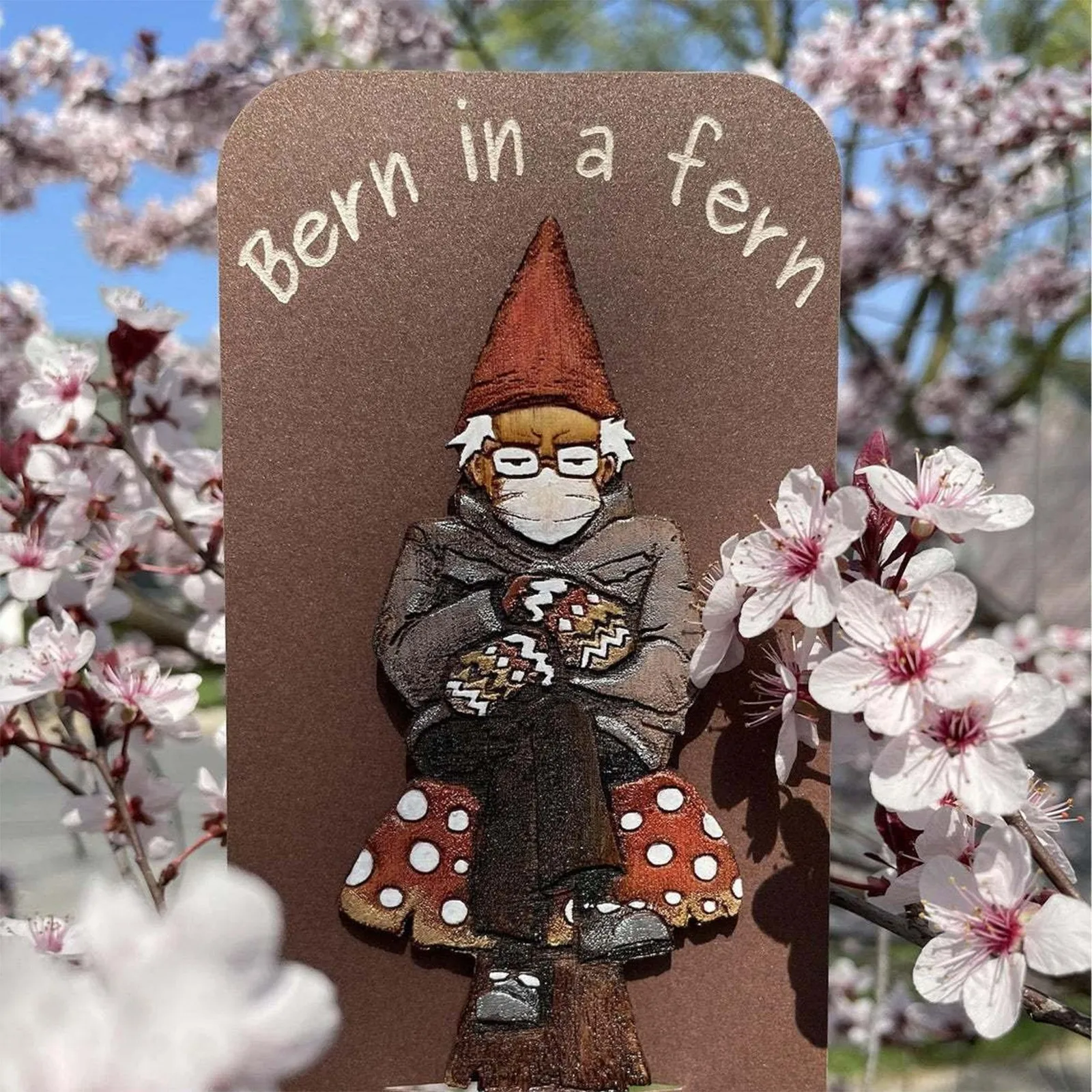 

Bern In A Fern Bernie Garden Gnome Plant/Garden Stake Yards Ornamental Fern Bern Sign For Indoor Or Outdoor Decorations Garden