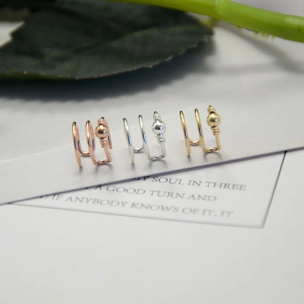 Серьги-клипсы ручной работы с бусинами и тонкой проволокой | Украшения