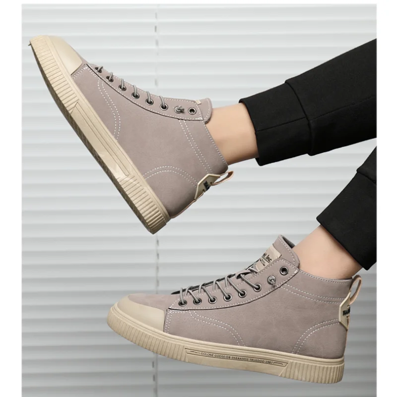 

Spring and Autumn 2021 New Breathable Casual Shoes Men Non-slip Sports Shoes for Male Comfortable Lace-up Soft Bottom Men Shoes