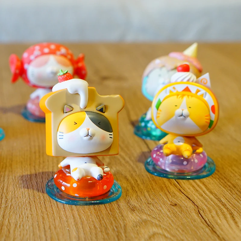 

Игрушка в виде кошки, модель из ПВХ, случайный сюрприз, украшение для подарка на день рождения