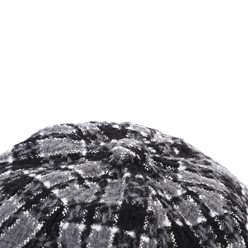 2020 Classic Female autumn winter versatile style soft woolen octagonal hat British retro plaid striped cap casual beret trend