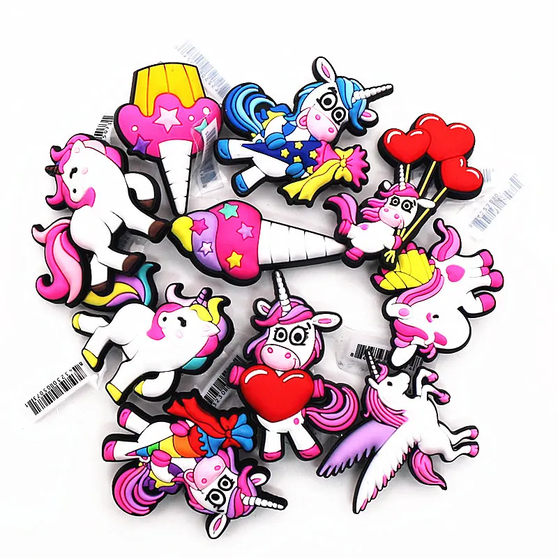 1pcs High Imitation Shoe Decorations Unicorn/Rainbow Horse/Pegasus PVC Shoe Buckles Charm Accessory fit Bracelets Croc JIBZ Kids