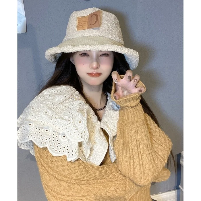 

Large Lapel Knitted Cardigan Sweater Women's Autumn Loose and Lazy Style New TopNuyoah