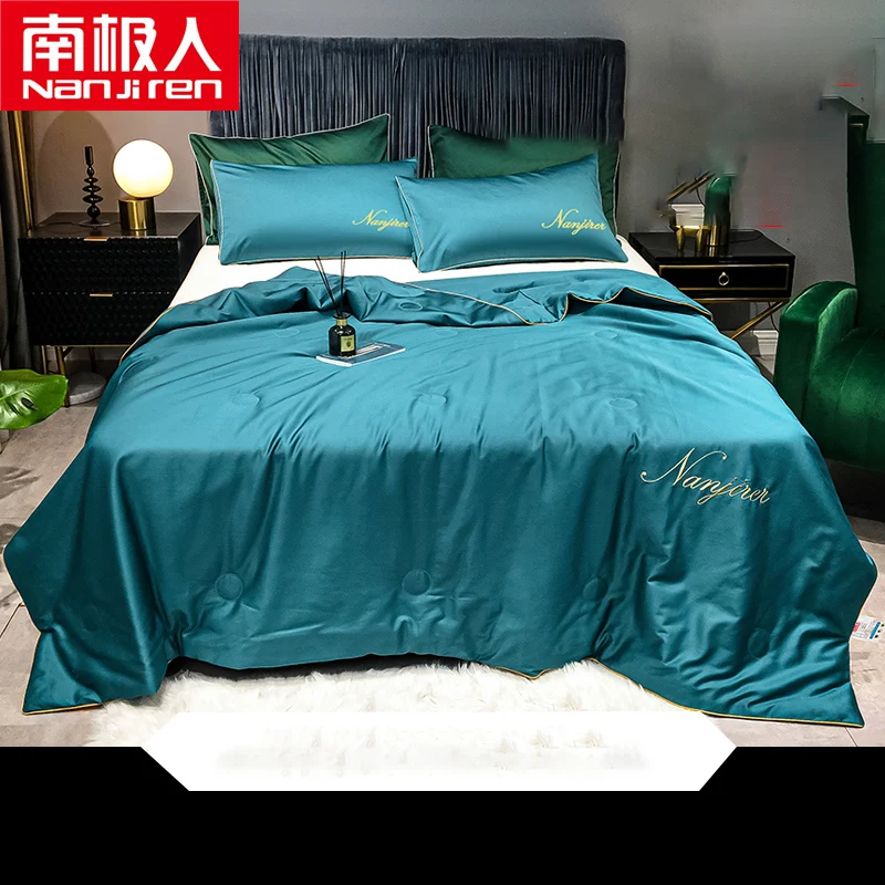 

NANJIREN Home Textile Products Comforter Casual Print Spring Water Wash Comfortable Polyester Air-Conditioned Quilt