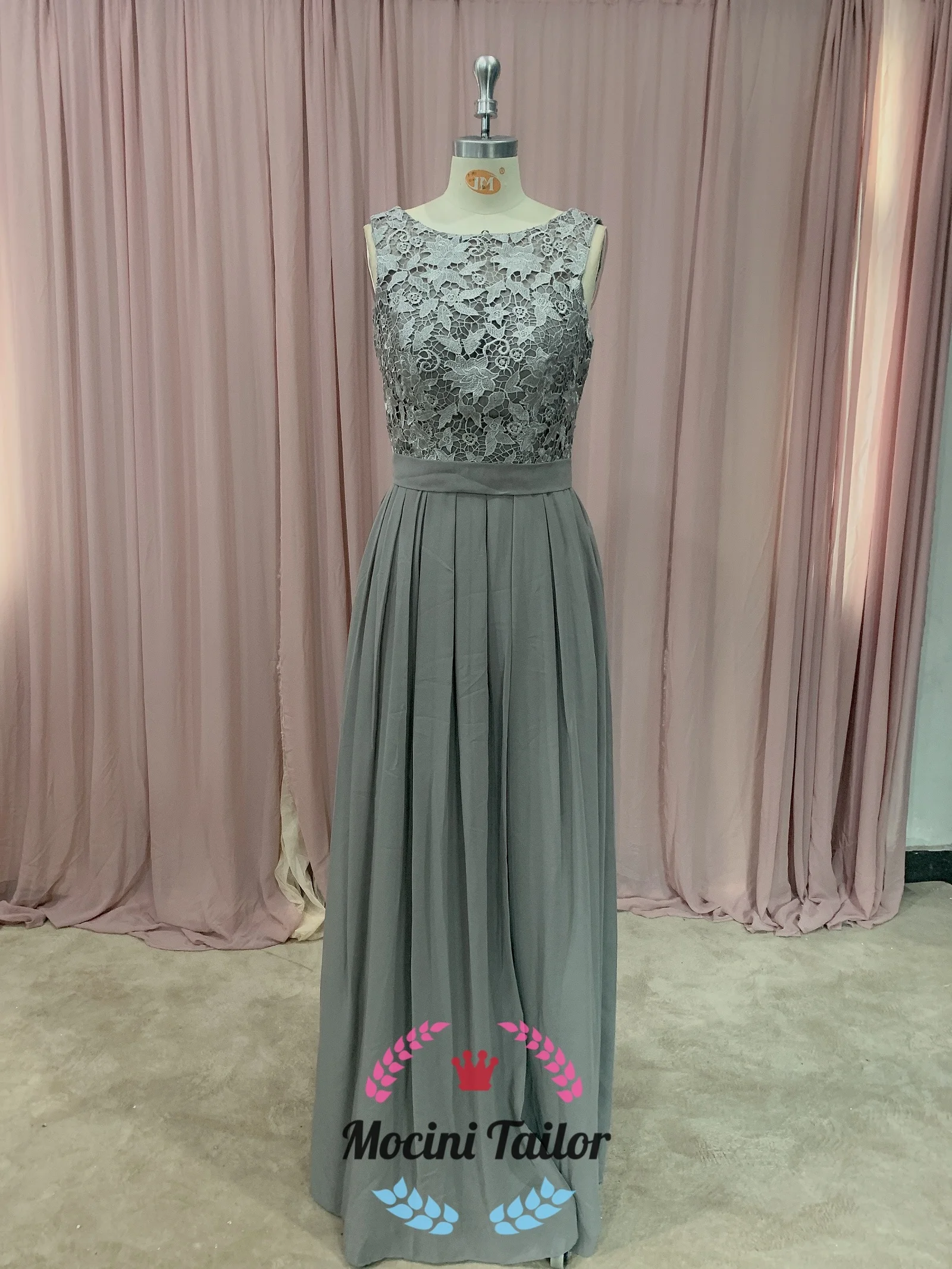 

Grey chiffon lace long bridesmaid dress 2022 small collar sleeveless different nice luckgirls mocini tailor