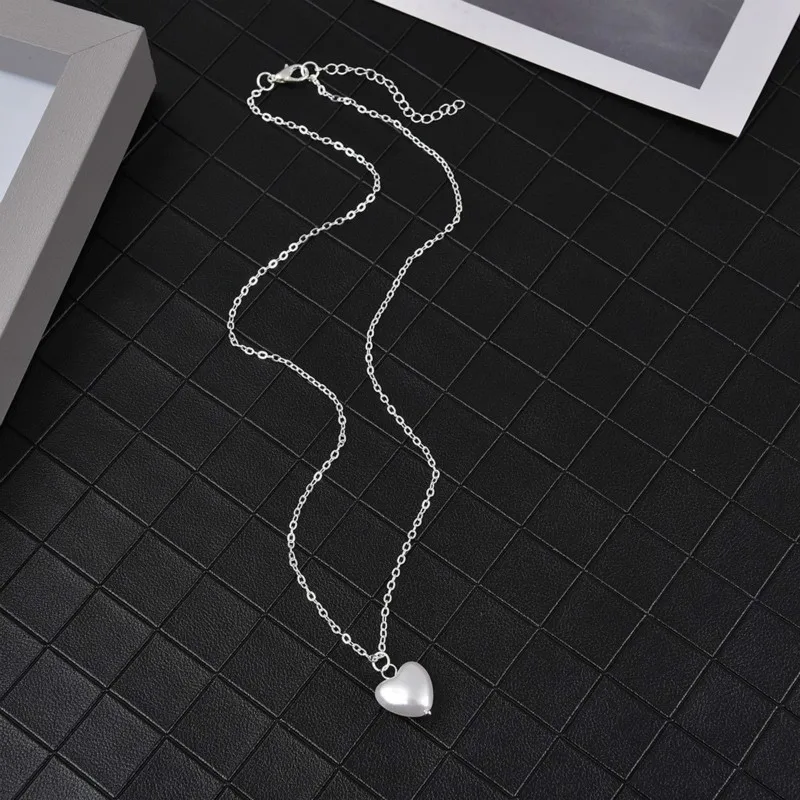 

2020 Sweet Girls Elegant Heart Pearl Necklace For Women Students Fashion Party Choker Jewelry Gifts Collar Mujer Collier Femme