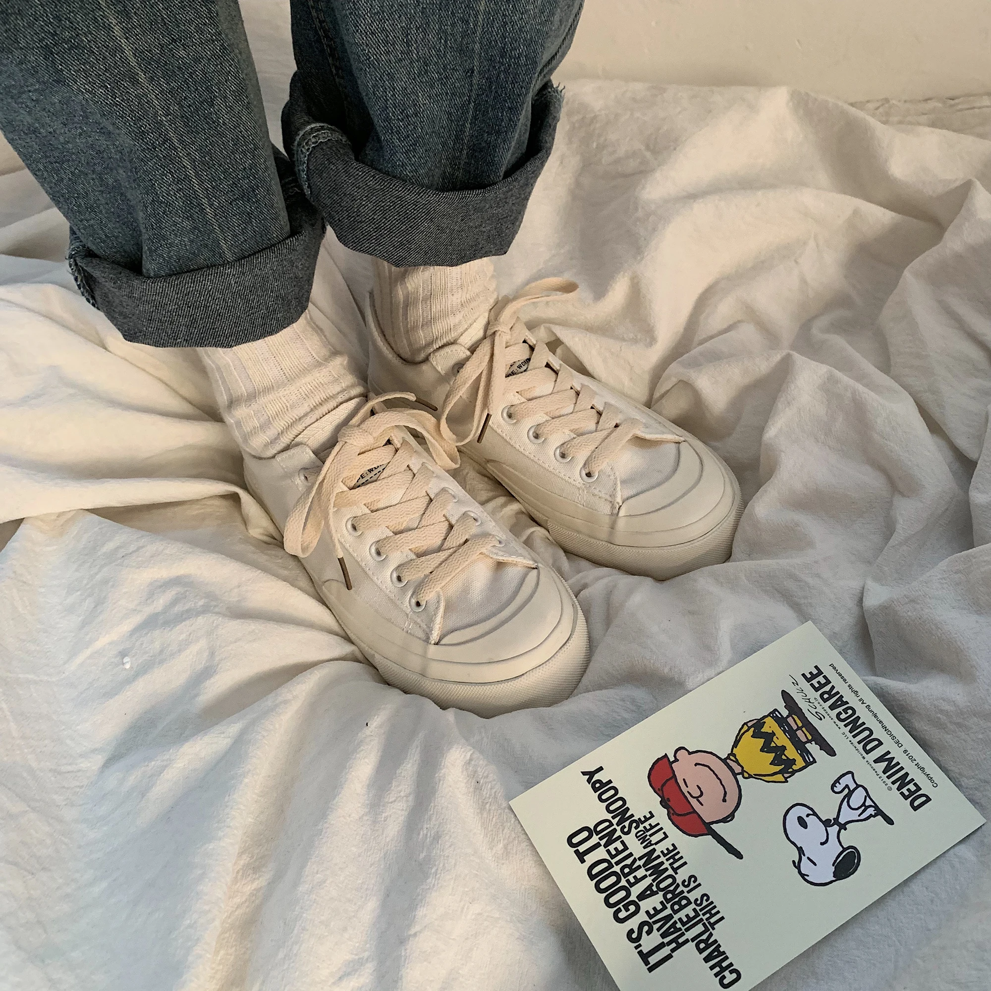 Кеды женские парусиновые маленькие белые модные туфли в Корейском стиле