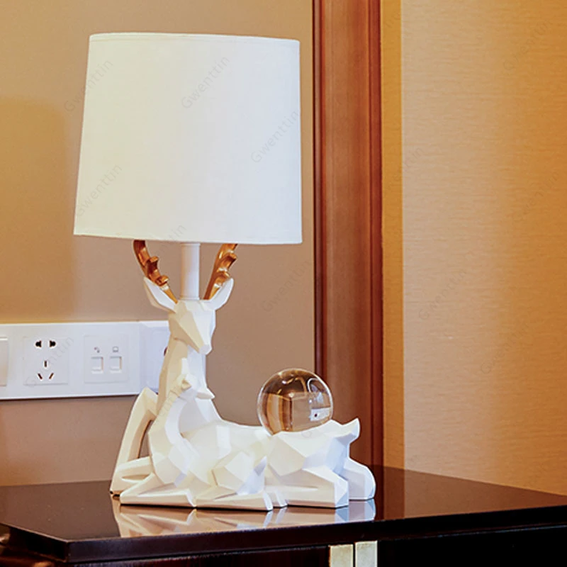 Настольная лампа из смолы скандинавский Настольный светильник для домашнего
