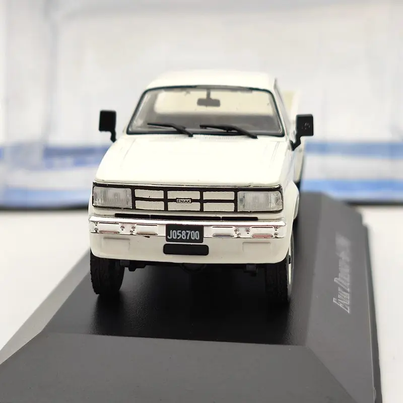 IXO 1:43 для ENIAK Durango 4x4 1986 пикап белый литой под давлением модели Коллекции авто