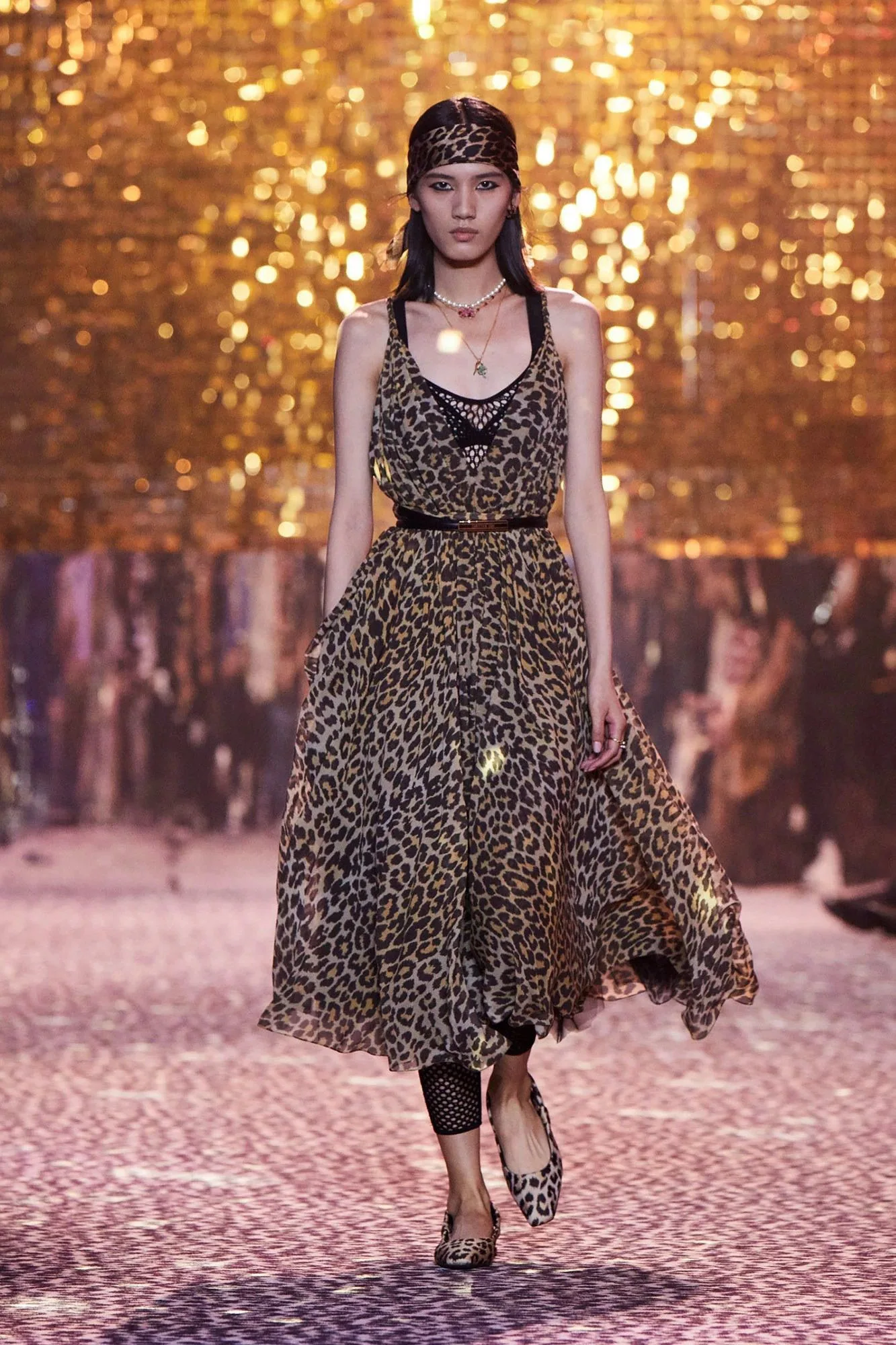 

Vintage Leopard Grain European V Neck Spaghetti Strap Summer Sexy Gauze Sashes Chic Runway Women Slash Neck Dresses