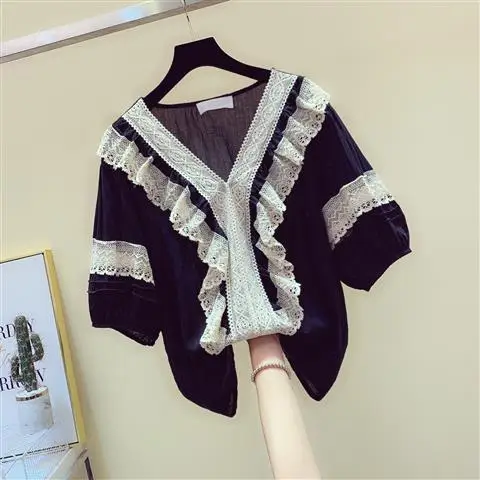

2021 Summer New Lace Stitching Puff Sleeve V-neck Shirt Korean-Style Ins Loose Sweet Women T-shirt Short Sleeve Pullover Top Tee