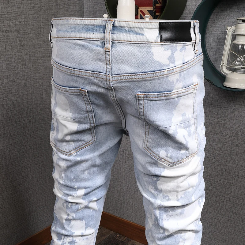 American Street Style Fashion Men Jeans Retro Light Blue Slim Fit Ripped Jeans Beading Patch Designer Hip Hop Denim Punk Pants