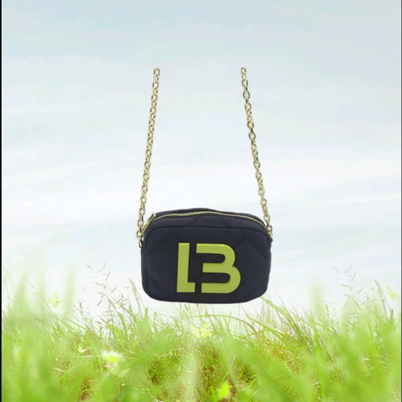 

Брендовые роскошные маленькие женские сумки через плечо с клапаном и цепочками, новые кожаные сумки-мессенджеры, клатч, сумка-тоут и кошеле...