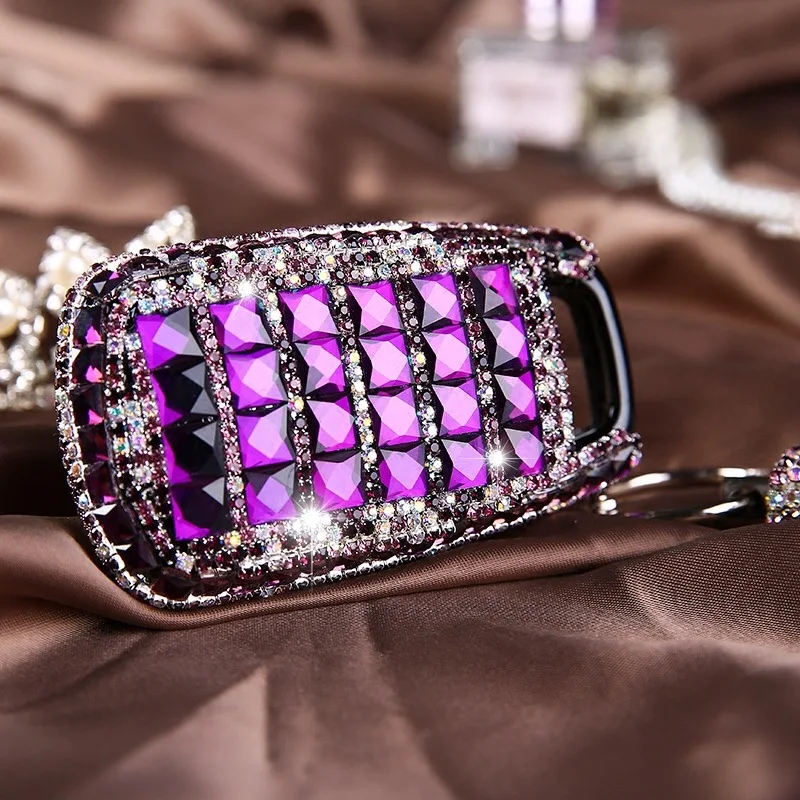 

Pretty Diamond Car Key Cover Case For Audi A4 New A4 New A4L A5 A6L QT S5 S7 Q7 B9 Q5 Q7 TT TTS 8S Smart Remote Protection Shell