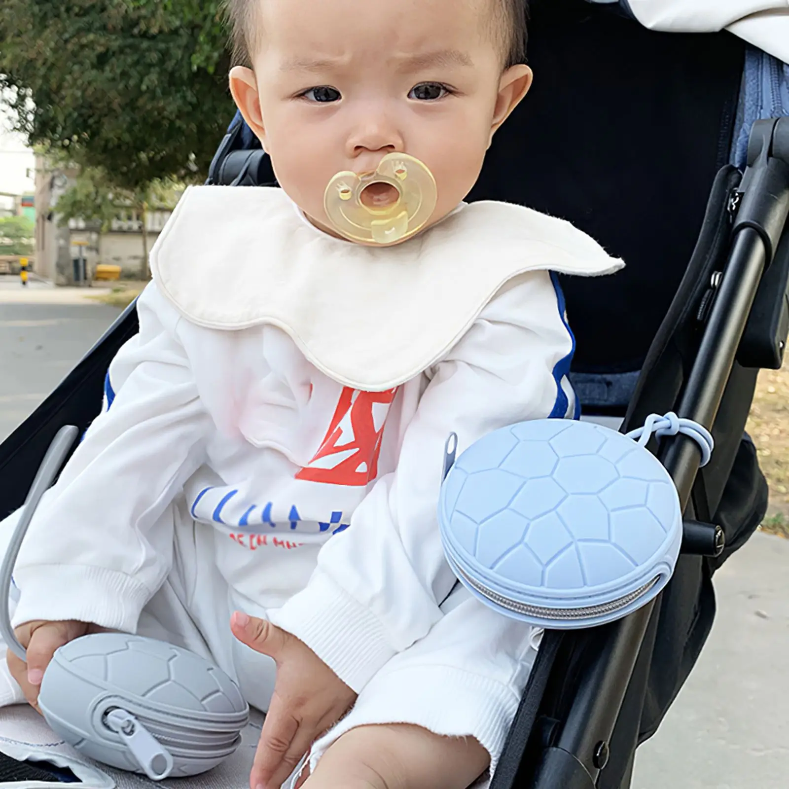 

Pacifier Holder Storage Bag Dishwasher Safety Silicone Nipple Soother Container Box Handy Pacifier Pocket Solid Travel Storage