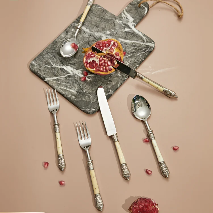 

Creative Luxury Fork Spoon Knife Set Cutlery Table Nordic Eco Friendly Flatware Sets Gift Servies Dinnerware Set CreativeDF50CJ