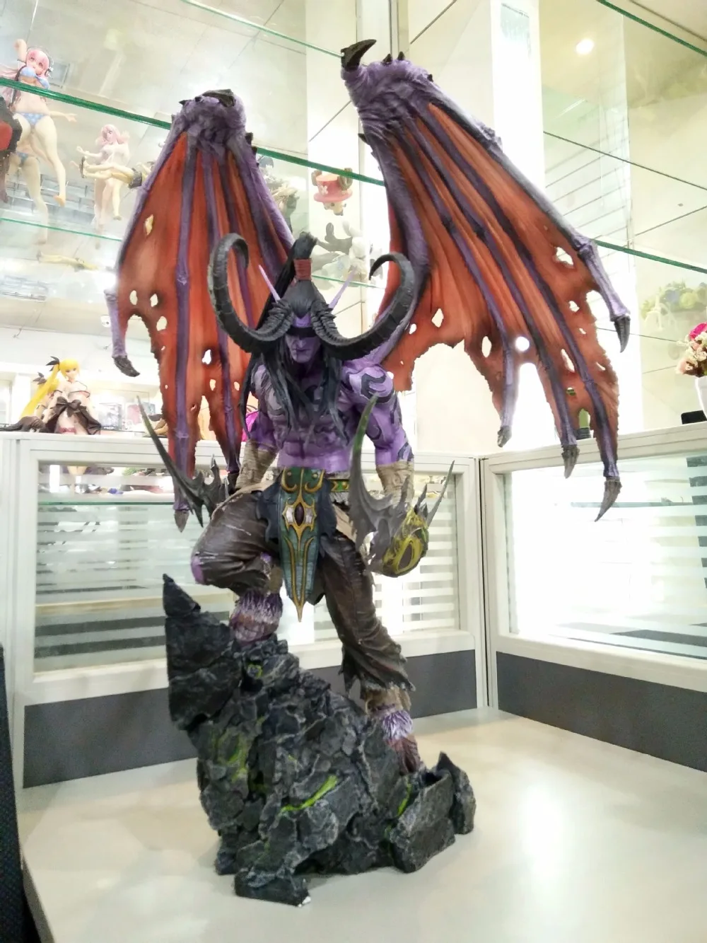 

[Funny] Limited Large size 60cm WOW Illidan gk resin statue figure collection model Original box best gift