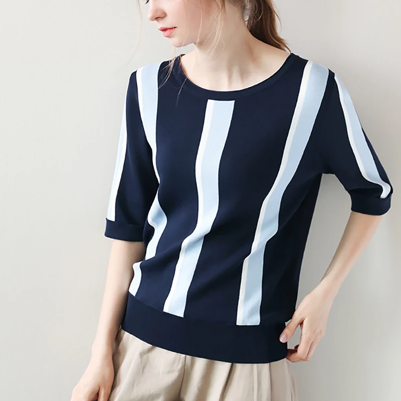 Футболка женская трикотажная в Вертикальную Полоску Свободная Повседневная