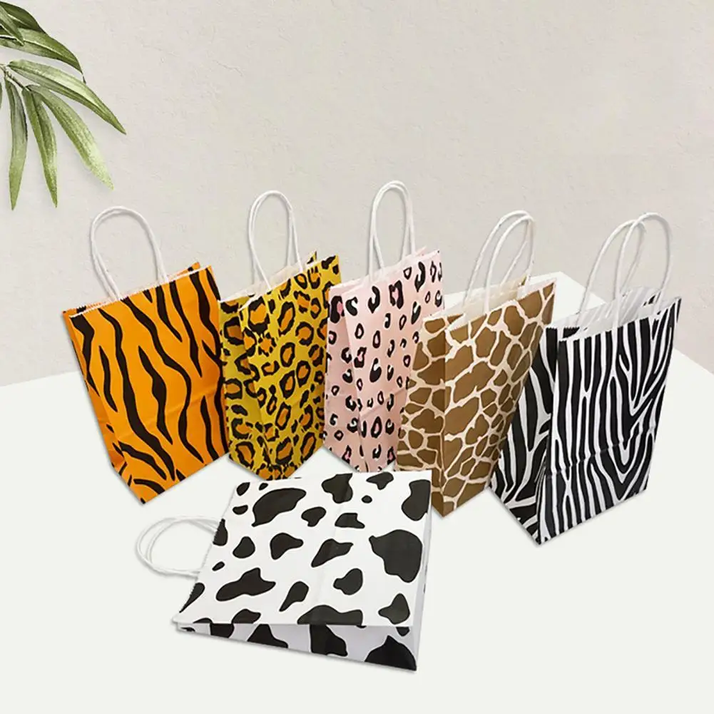 

Удобная гибкая полоска в виде зебры для упаковки одежды