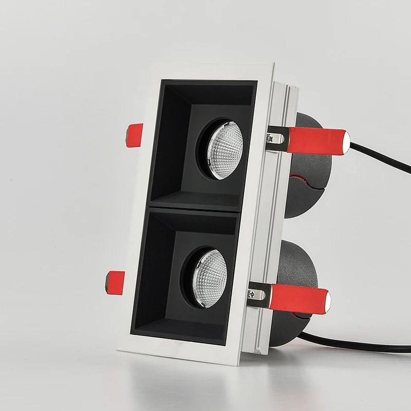 Встраиваемый светодиодный потолочный светильник с регулируемым углом