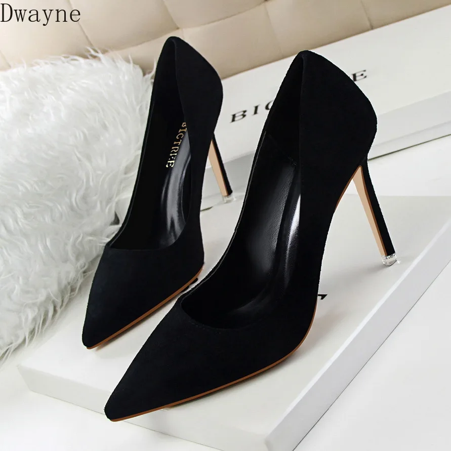 Туфли женские на высоком каблуке заостренный носок однотонные винно-красные