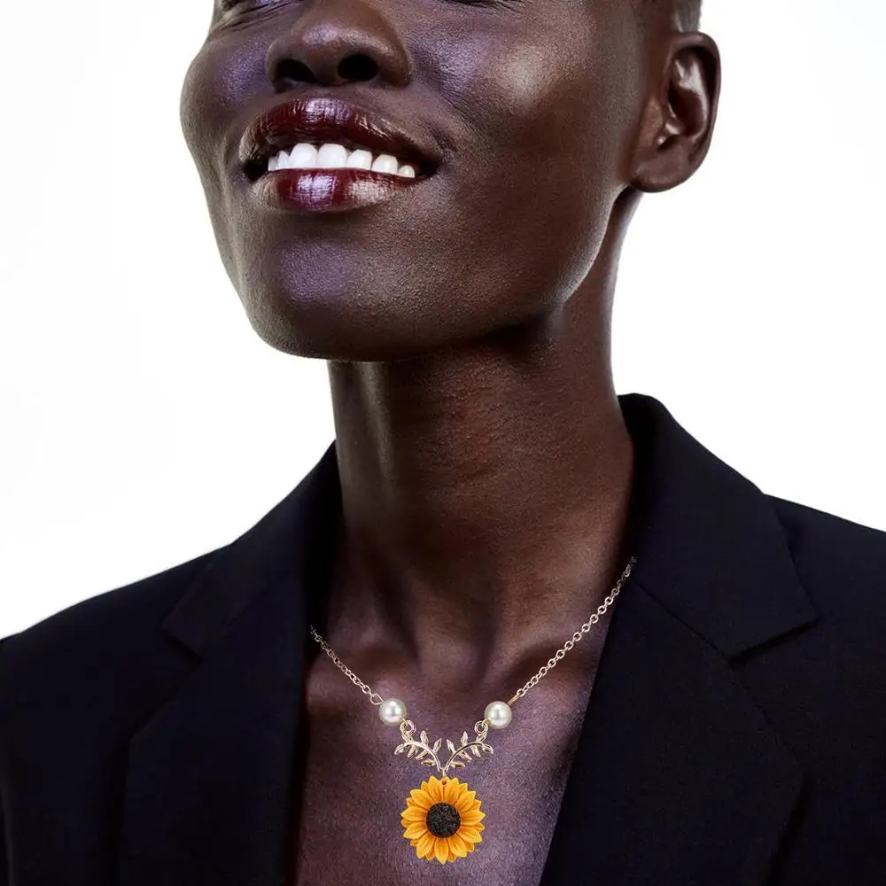Изысканная подвеска в виде подсолнуха золотого цвета ожерелье винтажном стиле