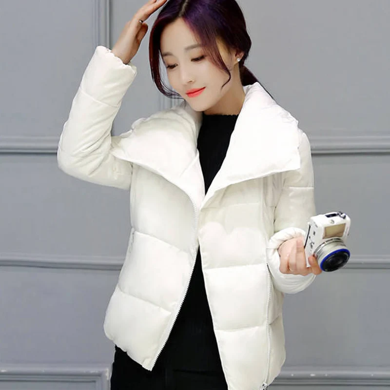 Женское однотонное пальто с воротником стойкой стильное базовое осеннее