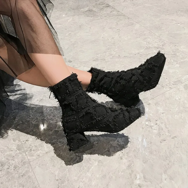 Женские ботинки с бахромой и молнией сзади на толстом каблуке | Обувь