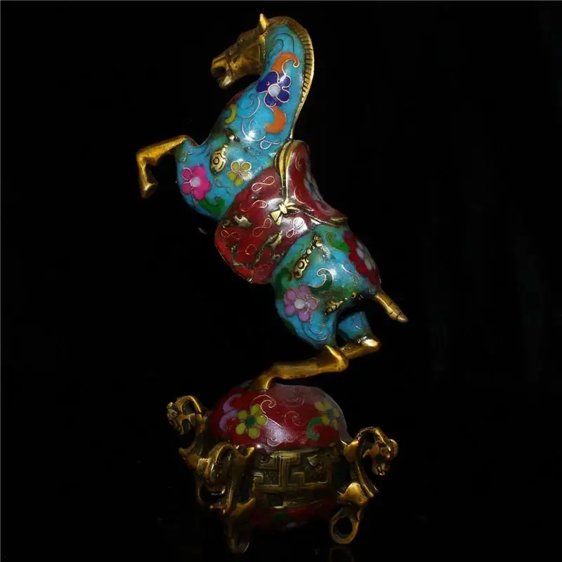 

China old Beijing old goods Seiko pure copper cloisonne horse tread Qiankun Decoration statue