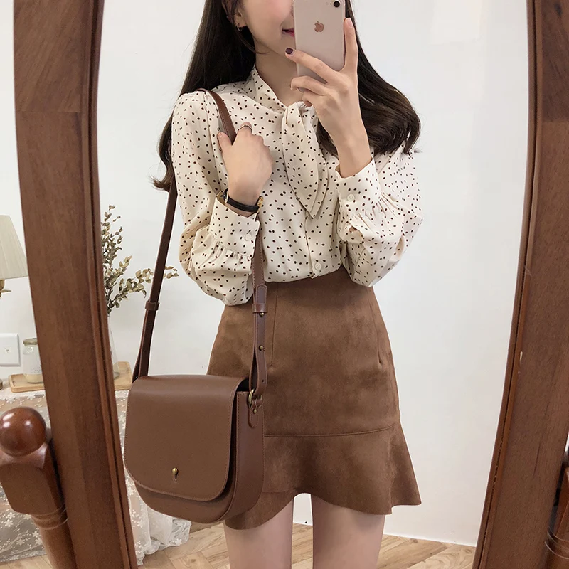 

New Buttons Cardigan print Long Sleeve Women Shirt Bow collar Top Black Girls Blouse New autumn Women Blouses femme Blusas