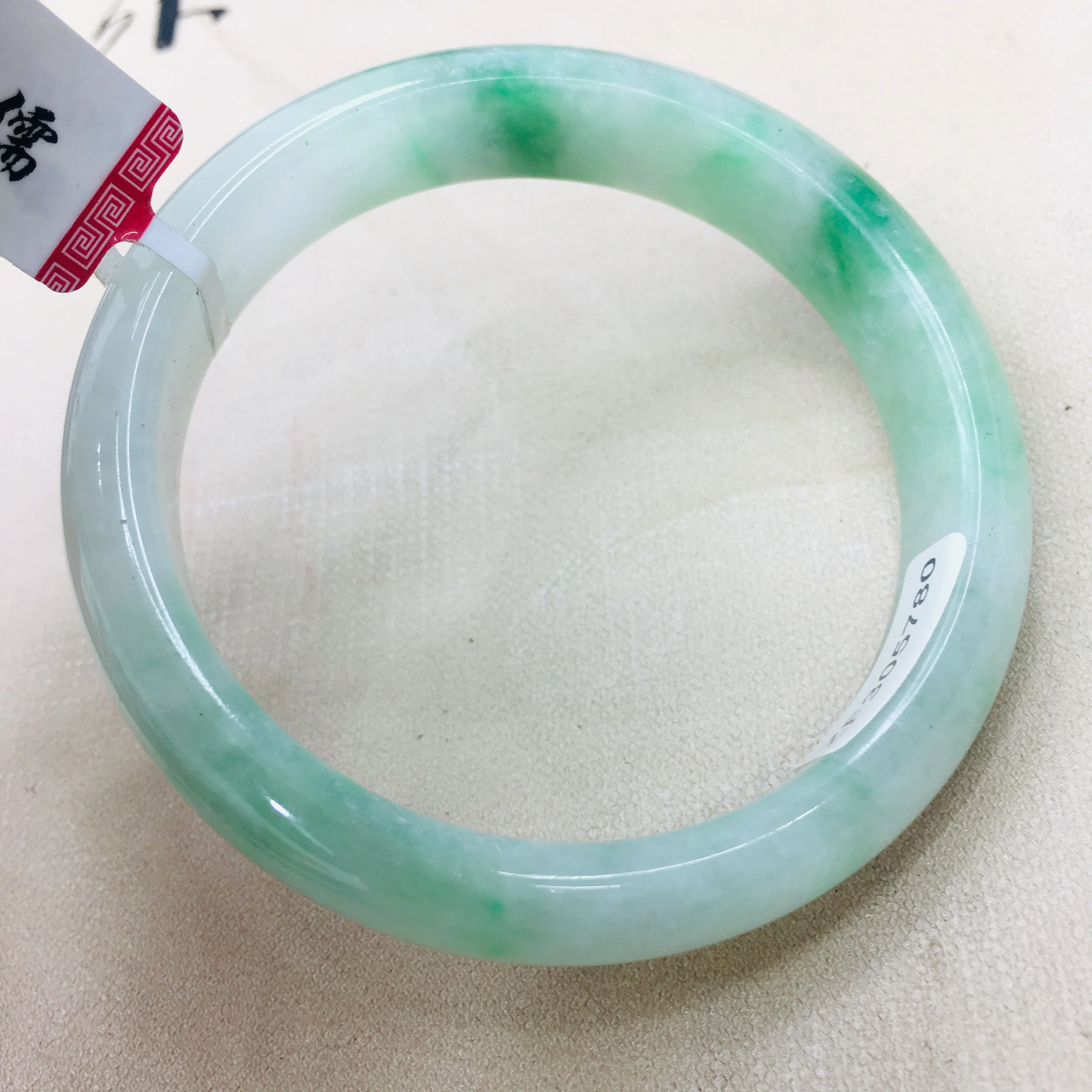 Zheru браслет из натурального жадеита натуральный светильник цвет + зеленый 51-61 мм