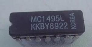

Free shipping 10PCS MC1495L DIP