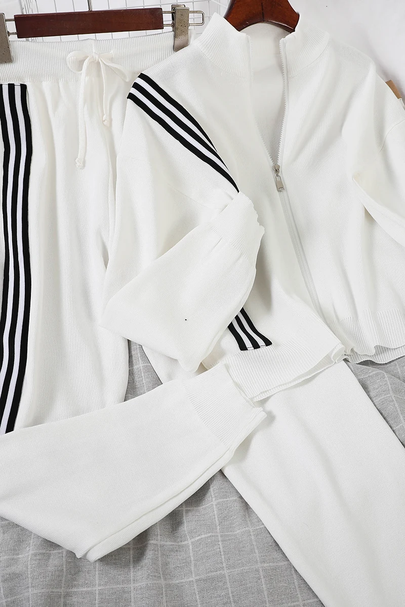 

Sports Fashion Tracksuit Women Korean Style Spring Autumn Stand Collar Knitted Suit Striped Ankle-Tied Harem Pants 2 Piece Set