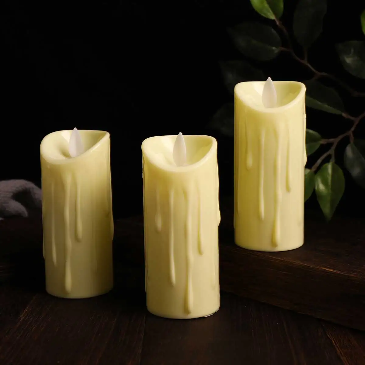 

Pack of 3/6 Battery Operated Flameless Flickering LED Candle Light,Electronic Moving Wick Pillar Candles For Wedding
