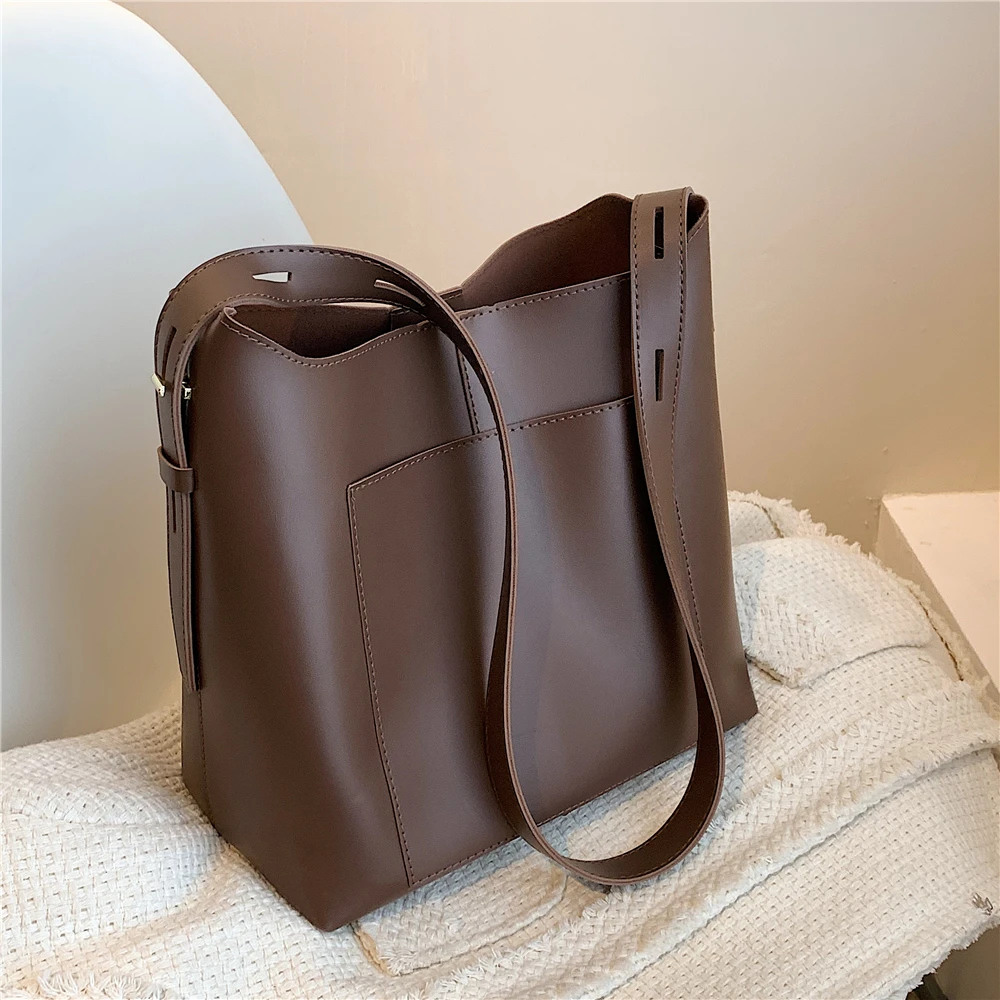 

Vintage Simple Bucket Crossbody Shoulder Bags For Women Brand Designer Large Capacity Composite Work Ladies Handbags Winter 2021