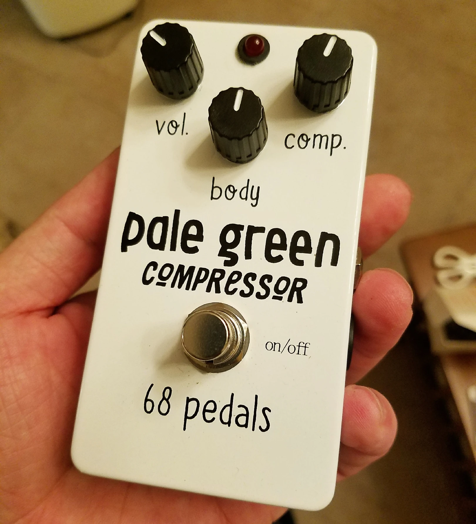 

68pedals Pale Green Compress Single Block Effector