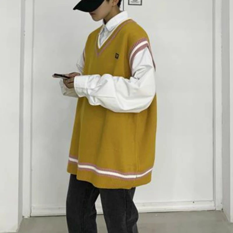 

Sweater Vest Men V-neck Patchwork Vintage Chic Sleeveless Knitted Mens Vests Leisure Korean Oversize Ulzzang All-match Students