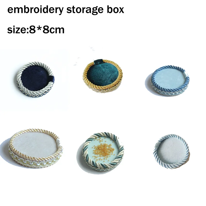 Поднос с вышитыми бусинами Бархатный поднос ручной работы из массива дерева для