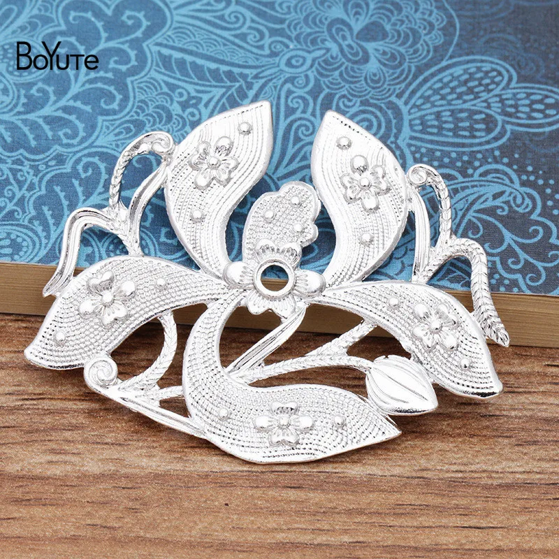 

BoYuTe Factory Direct Wholesale DIY Jewelry Accessories Retro Hair Accessories Materials Alloy 45*57MM Flower Pendant 5 Pcs