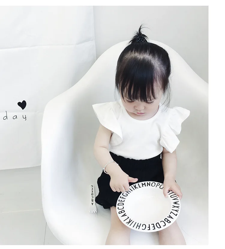 Одежда для маленьких девочек 2018 летняя белая футболка с оборками детские