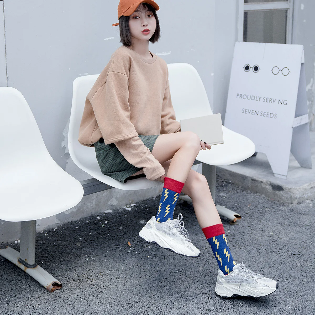 Harajuku Japanese Cartoon Women Ankle Socks Zebra Bat Dog Lightning Face Pattern Comic Cute Funny for Girl Designer Yellow Red