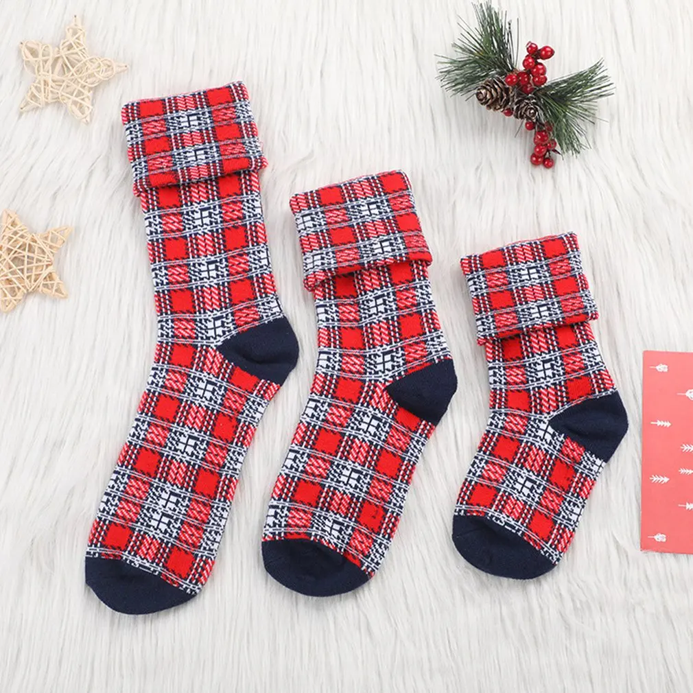 

2020 Christmas Series Cotton Men Tube Socks Funny Happy Personality Cartoon Unisex Long Socks absorbs Sweat Thicken Plus Sizes