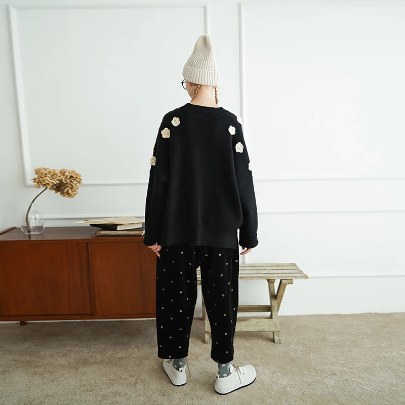 Imakokoni/свитер с черным цветком Оригинальный дизайн Свободный и дикий толстый