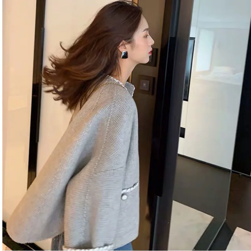 

] 2020 Autumn Winter Female Round Neck Long-sleeved Minimalist Patchwork Panelled Short Woolen Suit Cardigan Coat C549