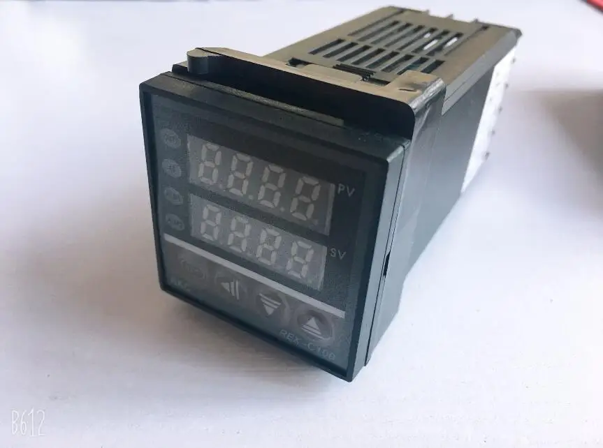 Цифровой регулятор температуры Флюоресцентный выход/Флюоресцентный